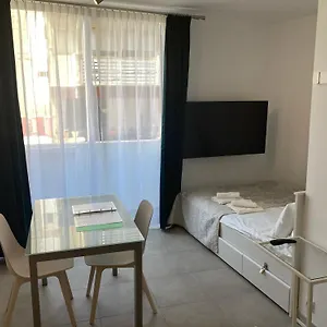 https://studio-with-small-balcony.in-canary-islands.com